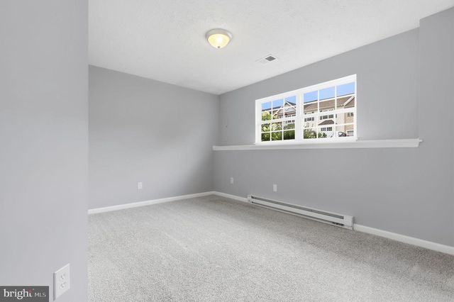 6212 CLIFFSIDE TER, Frederick, MD 21701