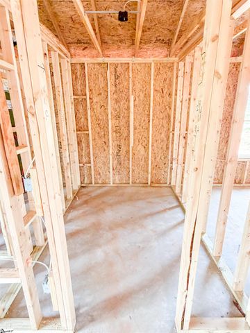 17964 Hwy 101 S, Gray Court, SC 29645