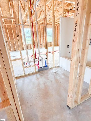 17964 Hwy 101 S, Gray Court, SC 29645