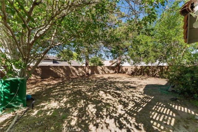 2529 W Avenue K9, Lancaster, CA 93536