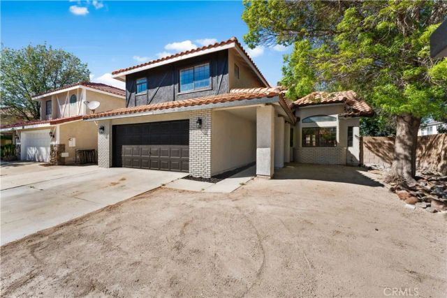 2529 W Avenue K9, Lancaster, CA 93536