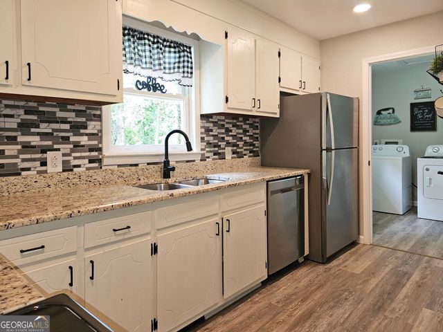 253 Yonah Valley Road, Cleveland, GA 30528