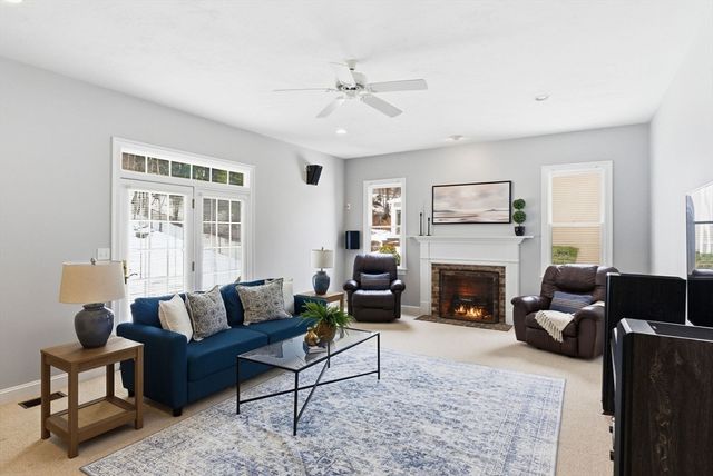 7 Grindstone Ct, Westborough, MA 01581