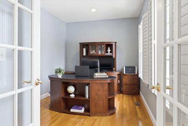 7 Grindstone Ct, Westborough, MA 01581