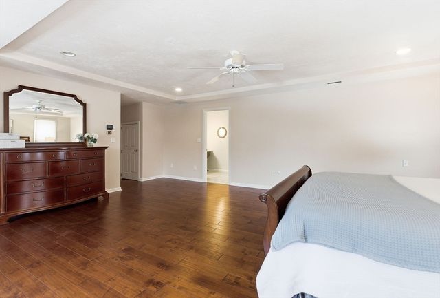 7 Grindstone Ct, Westborough, MA 01581