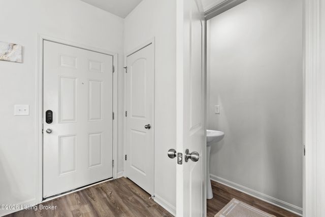 240 Ardmore Crossing Dr, Shelbyville, KY 40065