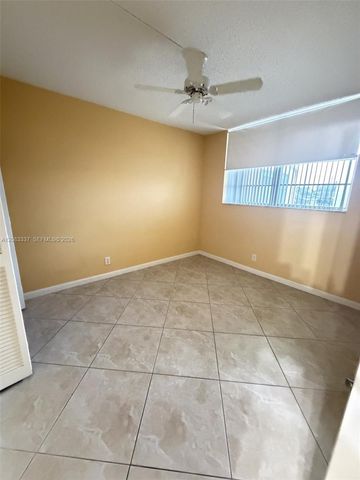 9949 Sandalfoot Boulevard 514, Boca Raton, FL 33428