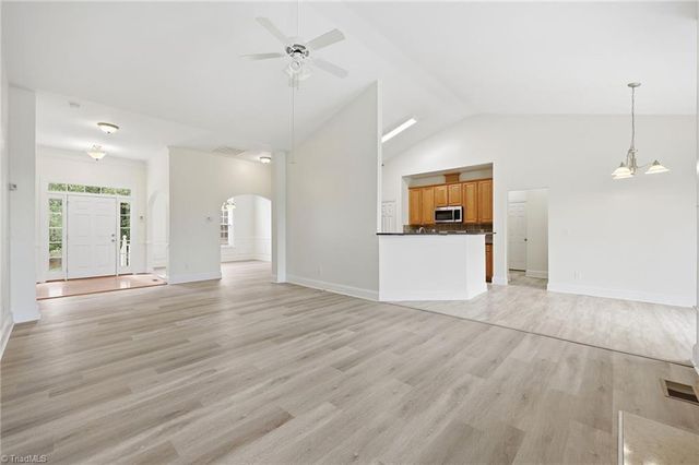 5410 Stone Crossing Drive, Winston-salem, NC 27104