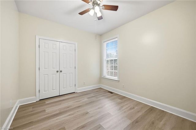 5410 Stone Crossing Drive, Winston-salem, NC 27104