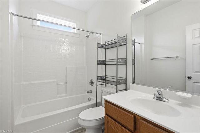 5410 Stone Crossing Drive, Winston-salem, NC 27104