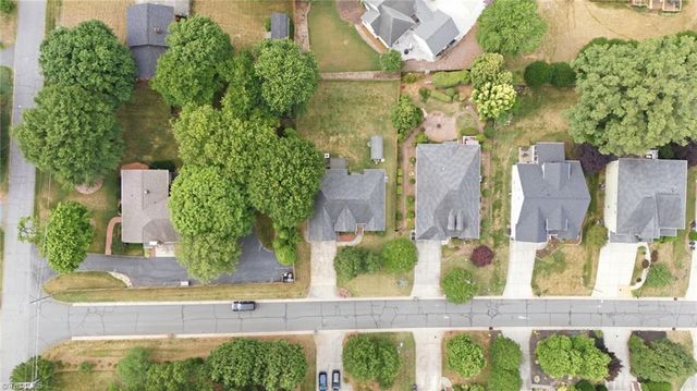 5410 Stone Crossing Drive, Winston-salem, NC 27104