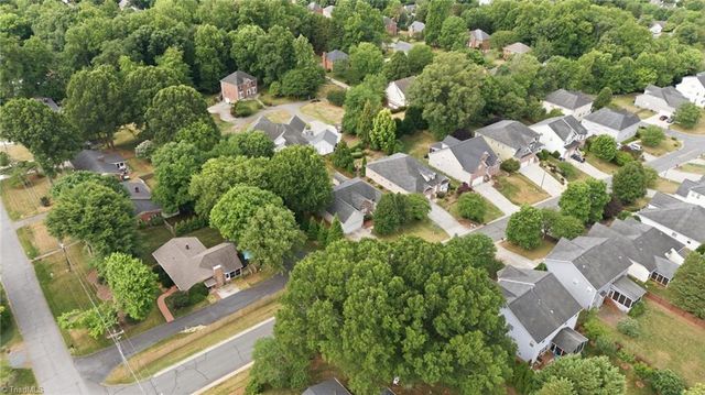 5410 Stone Crossing Drive, Winston-salem, NC 27104