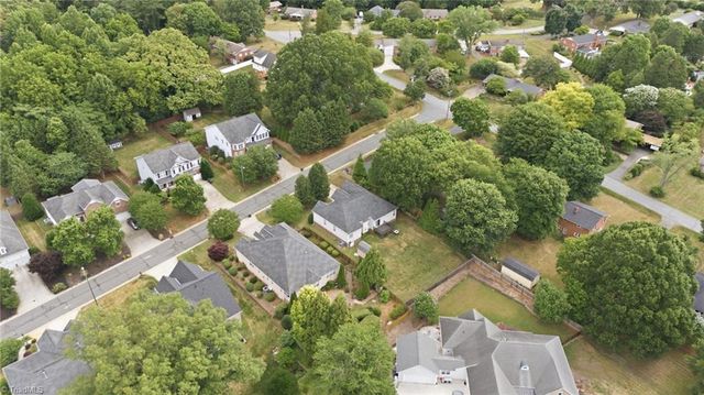 5410 Stone Crossing Drive, Winston-salem, NC 27104