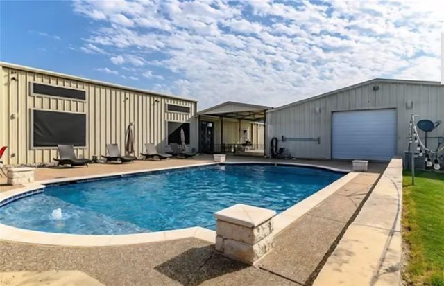 3525 County Road 617, Venus, TX 76084