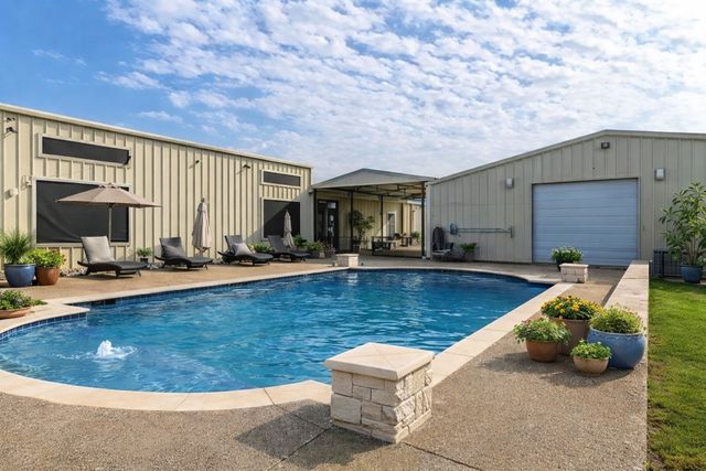 3525 County Road 617, Venus, TX 76084