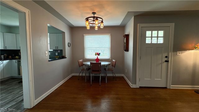 300 Concord Drive, Lorain, OH 44052
