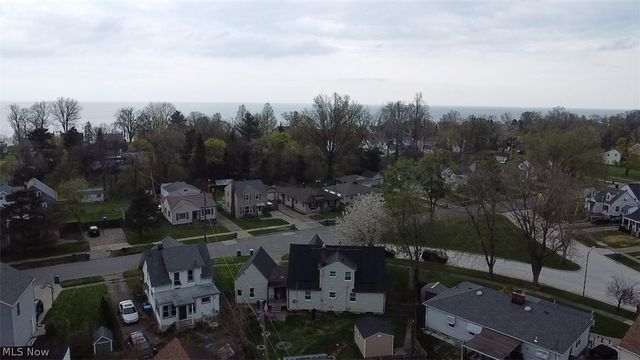 300 Concord Drive, Lorain, OH 44052
