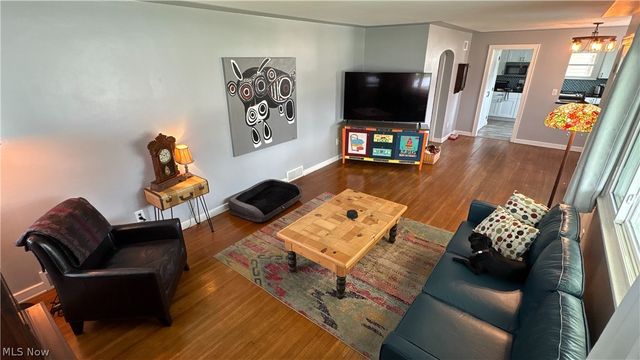 300 Concord Drive, Lorain, OH 44052