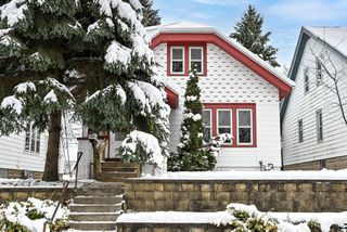 2824 S Lenox STREET, Milwaukee, WI 53207