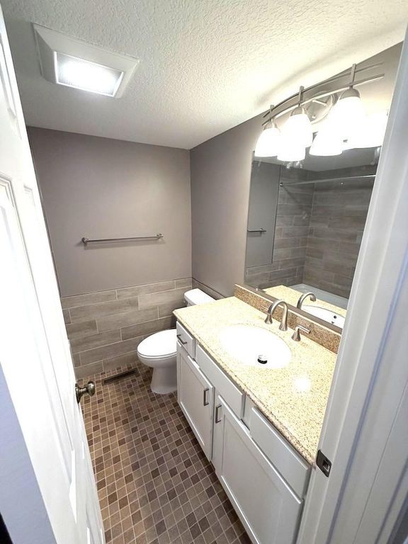 892 4th Street E, Saint Paul, MN 55106 — photo 4