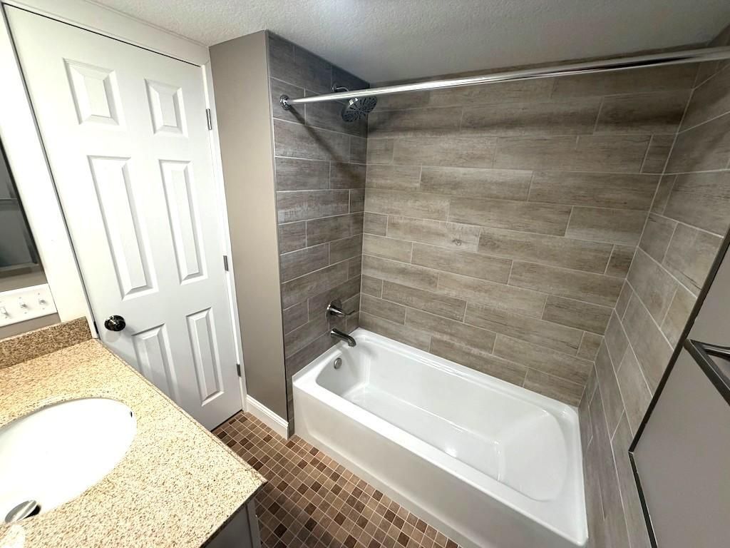 892 4th Street E, Saint Paul, MN 55106 — photo 5