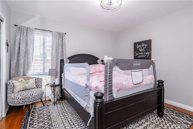 11117 Sylvan, North Hollywood, CA 91606