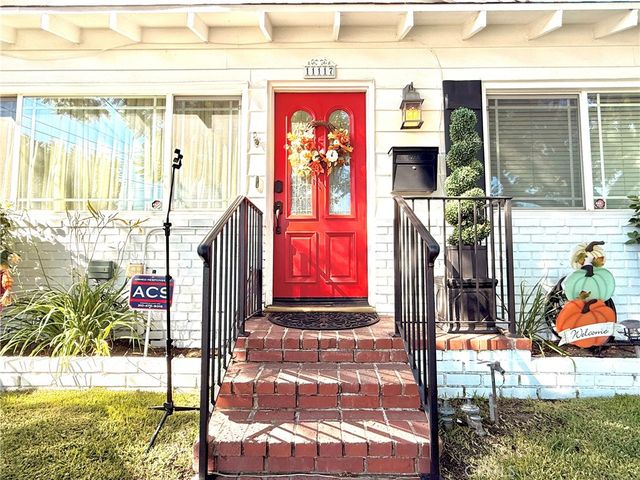 11117 Sylvan, North Hollywood, CA 91606