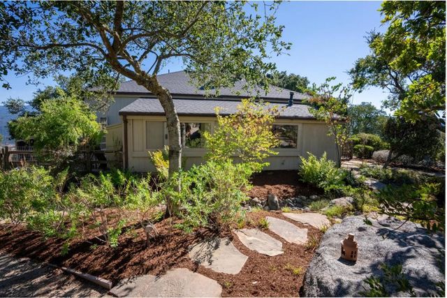 31 Asoleado Place, Carmel Valley, CA 93924