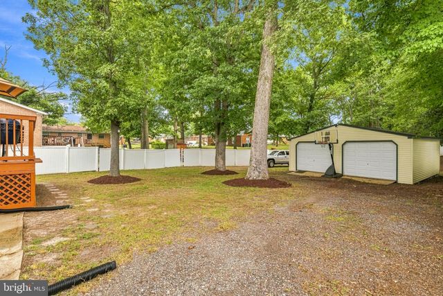 8004 ALLENTOWN RD, Fort Washington, MD 20744