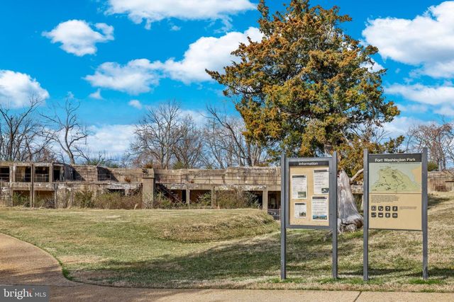 8004 ALLENTOWN RD, Fort Washington, MD 20744