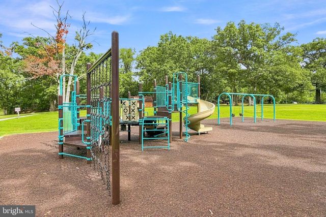 8004 ALLENTOWN RD, Fort Washington, MD 20744