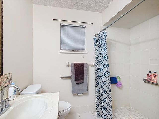 8955 SW 104TH PLACE, Ocala, FL 34481