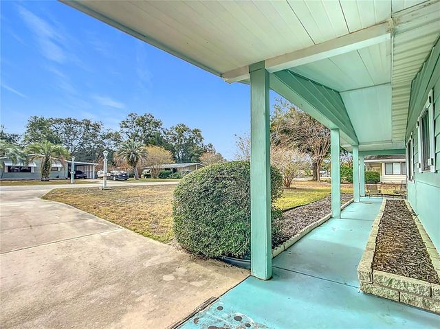 8955 SW 104TH PLACE, Ocala, FL 34481