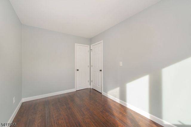 46 Center St, Clifton City, NJ 07011