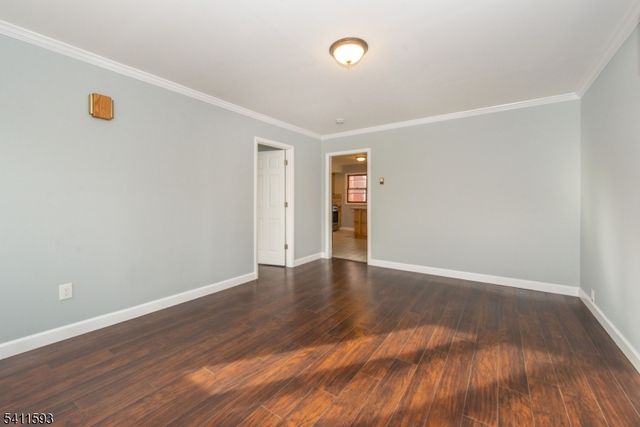 46 Center St, Clifton City, NJ 07011