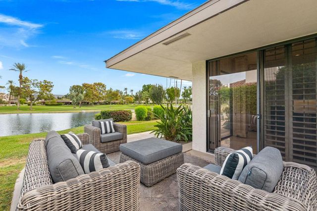 24 Columbia Drive, Rancho Mirage, CA 92270