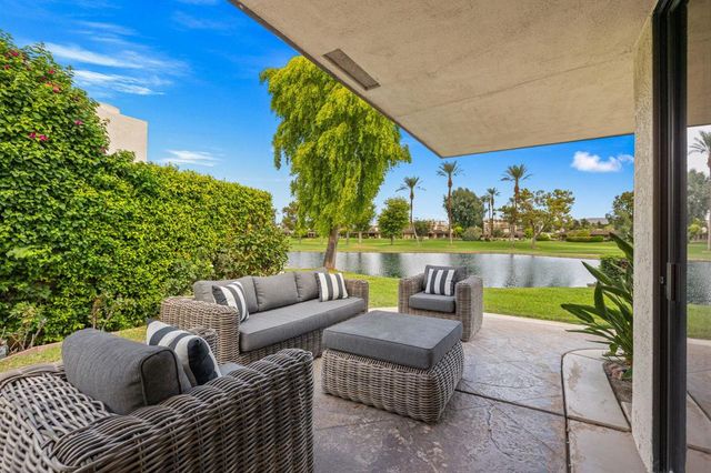 24 Columbia Drive, Rancho Mirage, CA 92270