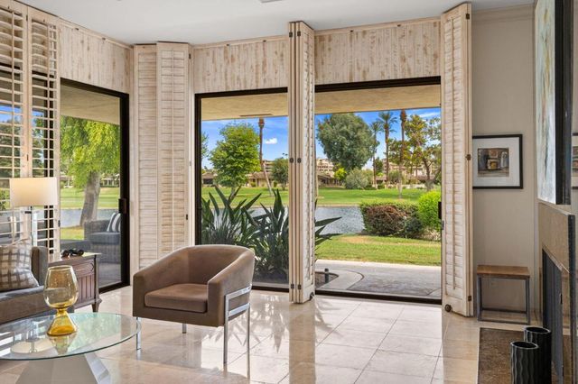 24 Columbia Drive, Rancho Mirage, CA 92270