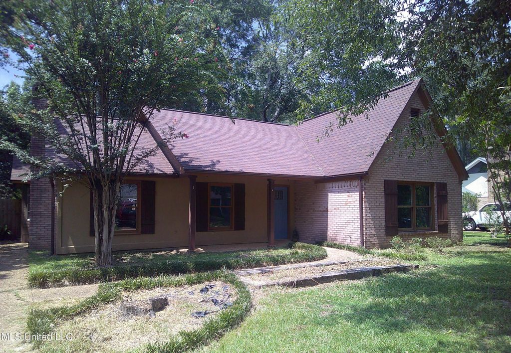230 Williams Circle, Flowood, MS 39232