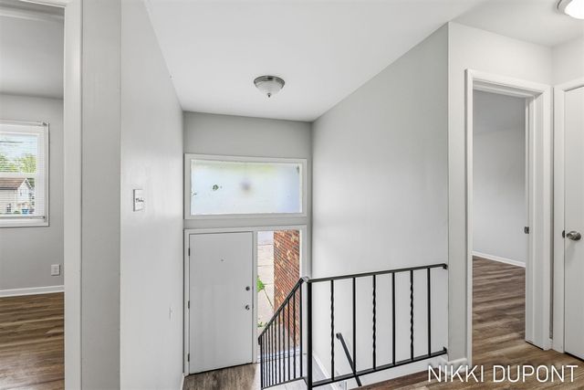 2417-2419 Edgewood Avenue, Grand Rapids, MI 49546