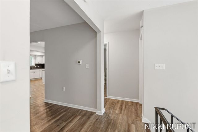 2417-2419 Edgewood Avenue, Grand Rapids, MI 49546