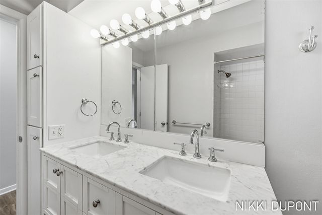 2417-2419 Edgewood Avenue, Grand Rapids, MI 49546