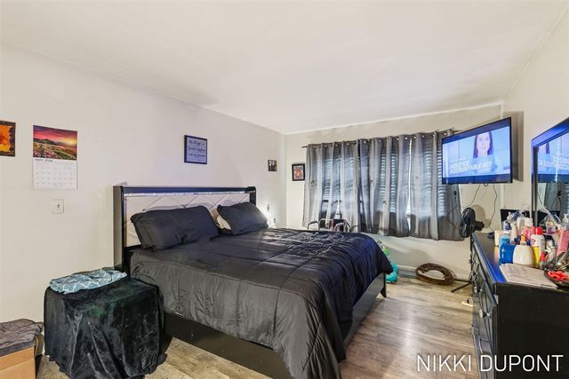 2417-2419 Edgewood Avenue, Grand Rapids, MI 49546