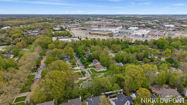 2417-2419 Edgewood Avenue, Grand Rapids, MI 49546