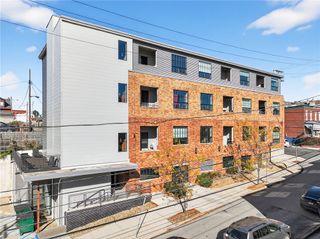 622 Gross St 304, Bloomfield, PA 15224