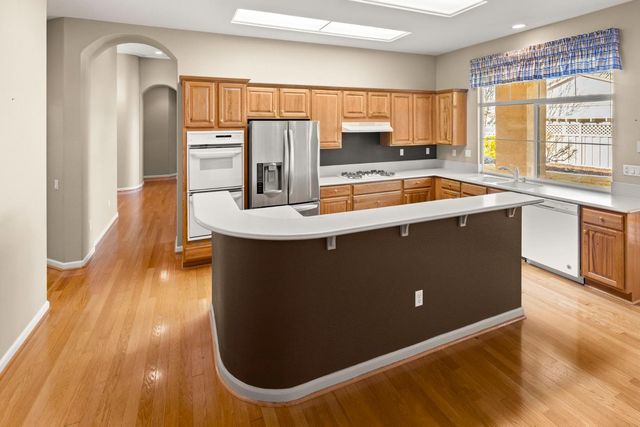 6141 Strawberry Station Loop, Roseville, CA 95747