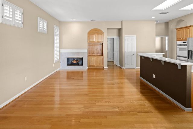 6141 Strawberry Station Loop, Roseville, CA 95747