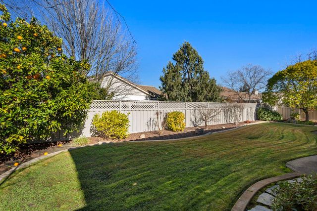 6141 Strawberry Station Loop, Roseville, CA 95747