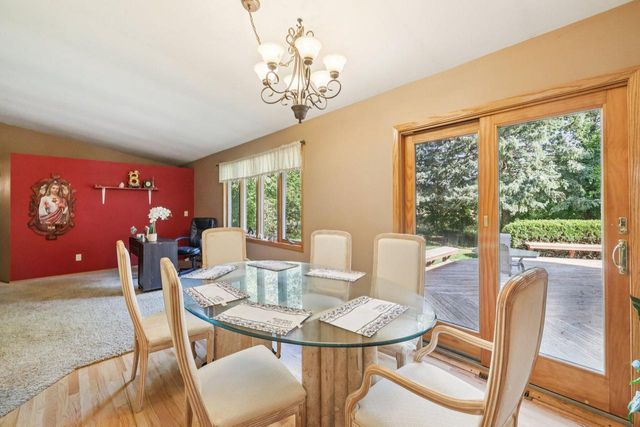 215 S Pine CIRCLE, Whitewater, WI 53190