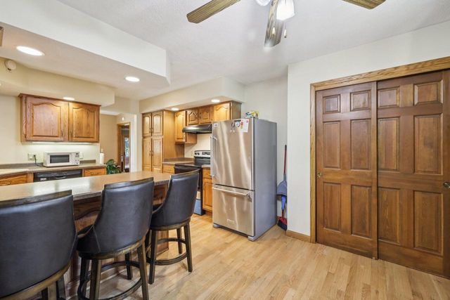 215 S Pine CIRCLE, Whitewater, WI 53190